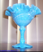120929_antique_slipper_chair_wingback_elegant_depression_glass_inarco_head_vases001003.jpg